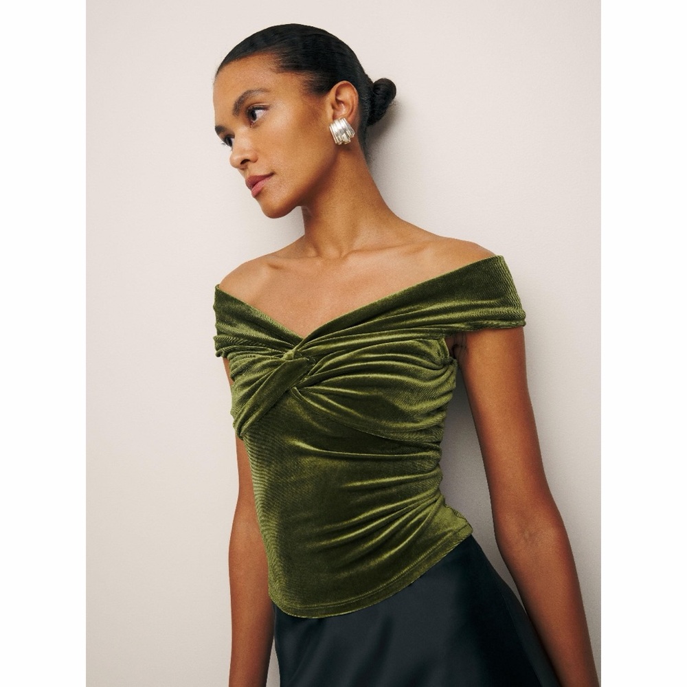 Reformation Ezlynn Knit Top in Moss Green Velvet